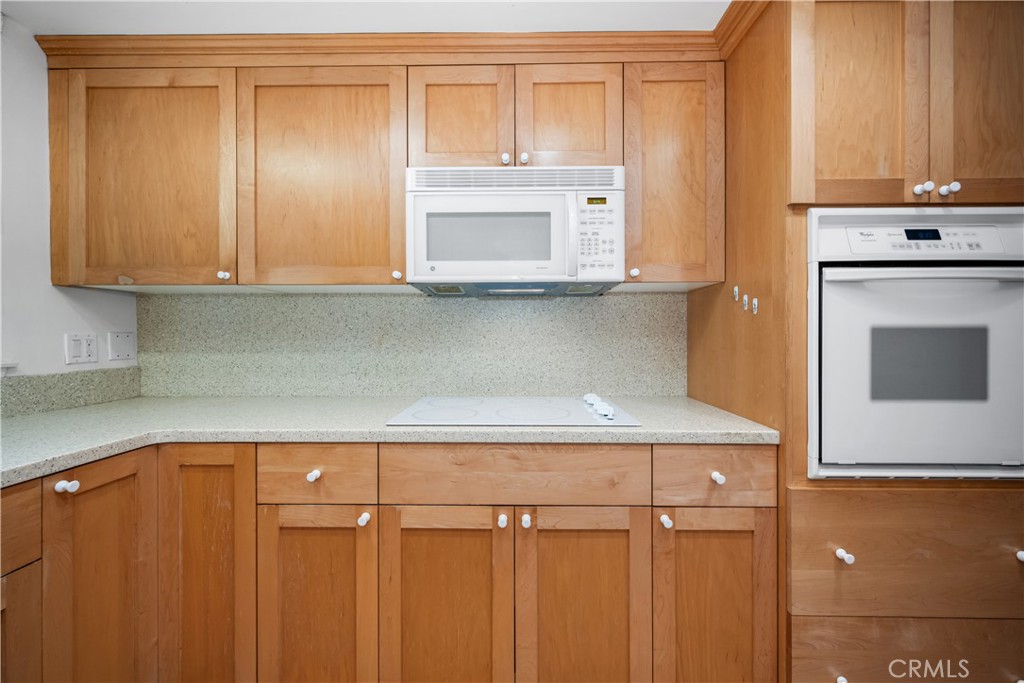 1980 McKinney Way 13P