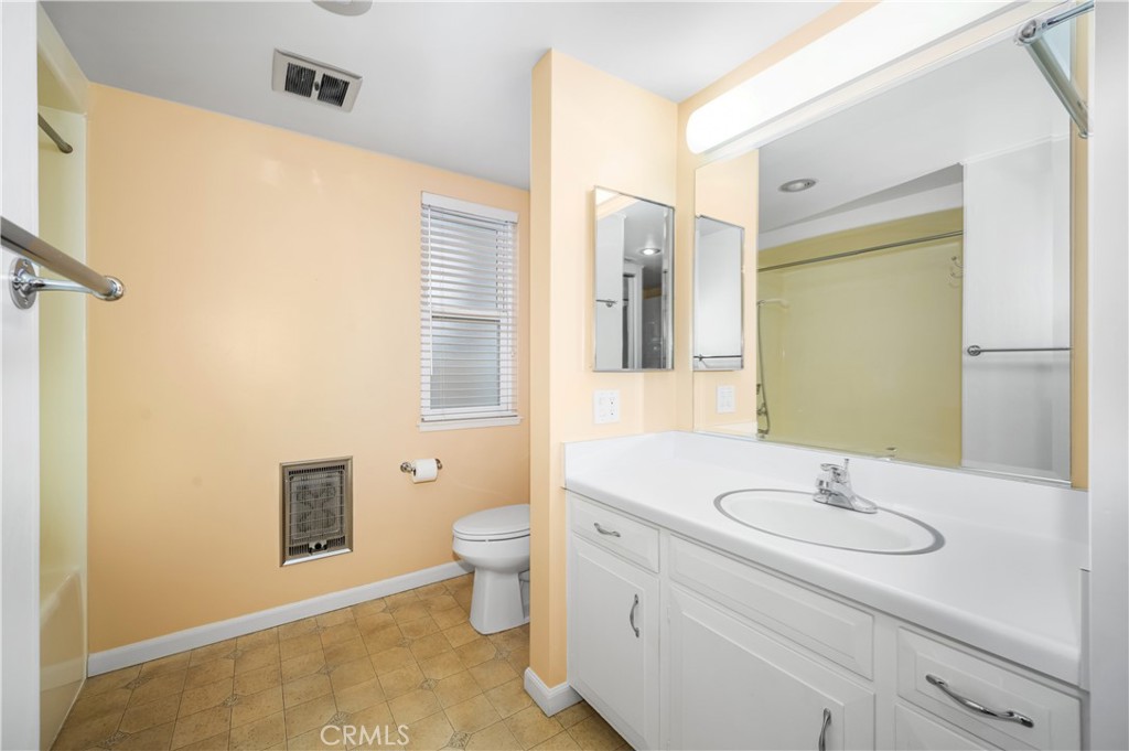 1980 McKinney Way 13P