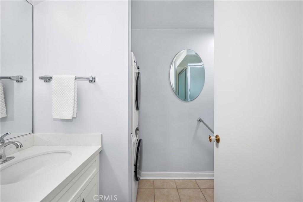 1930 St John Road 29D