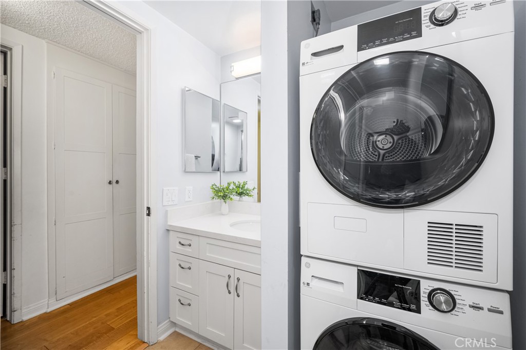 1930 St John Road 29D