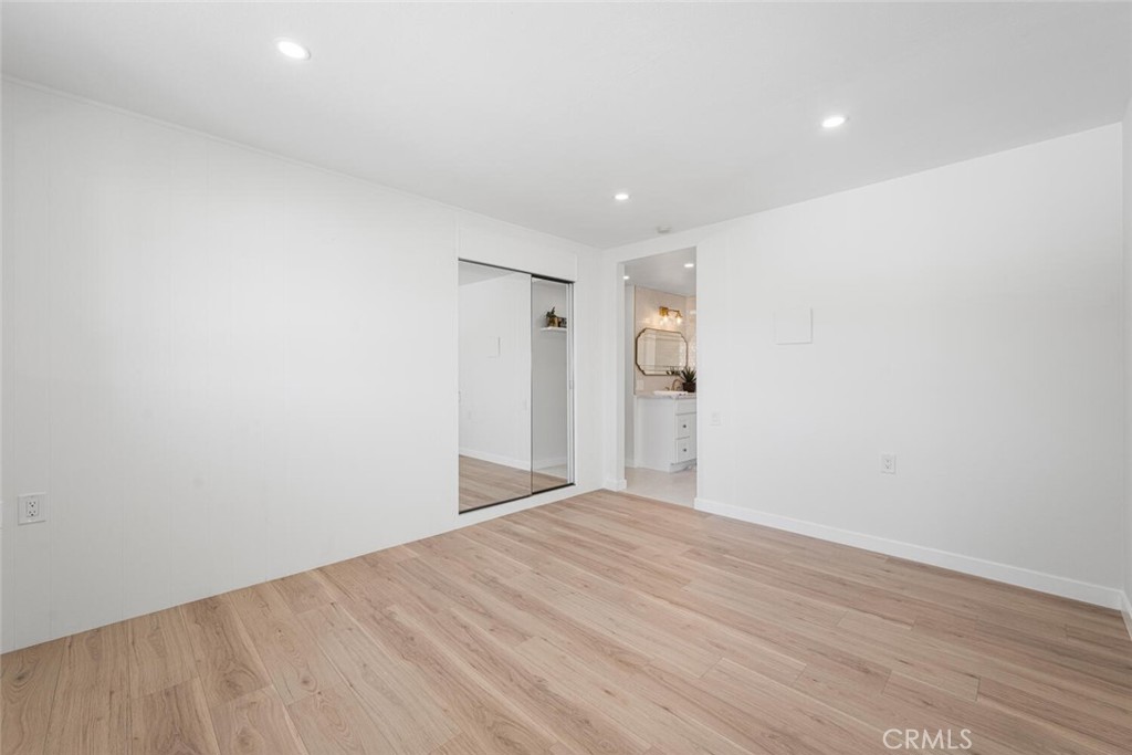 2338 Avenida Sevilla N