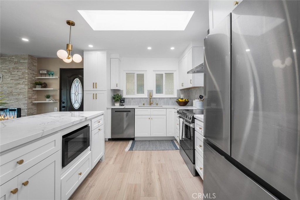 2338 Avenida Sevilla N