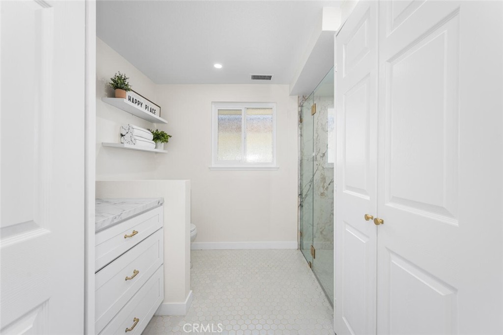 2338 Avenida Sevilla N