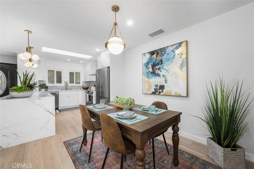 2338 Avenida Sevilla N