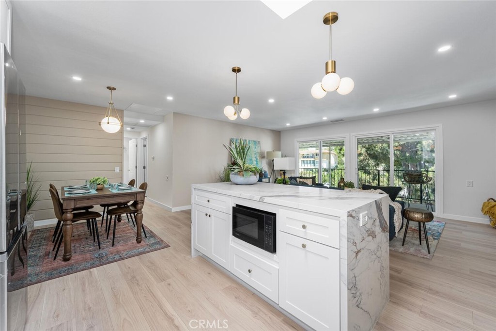 2338 Avenida Sevilla N