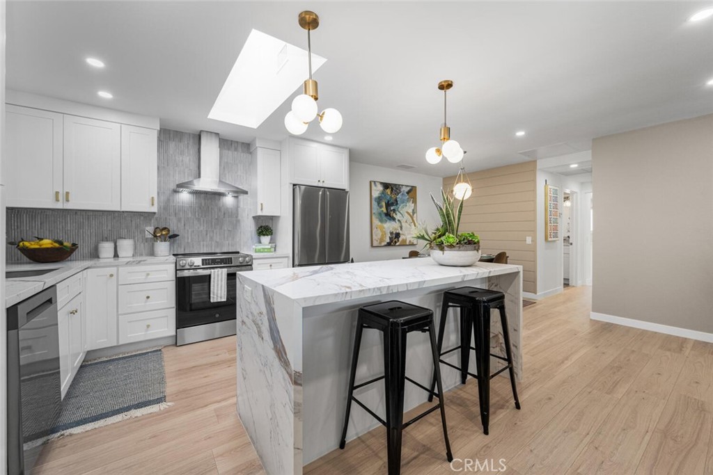 2338 Avenida Sevilla N