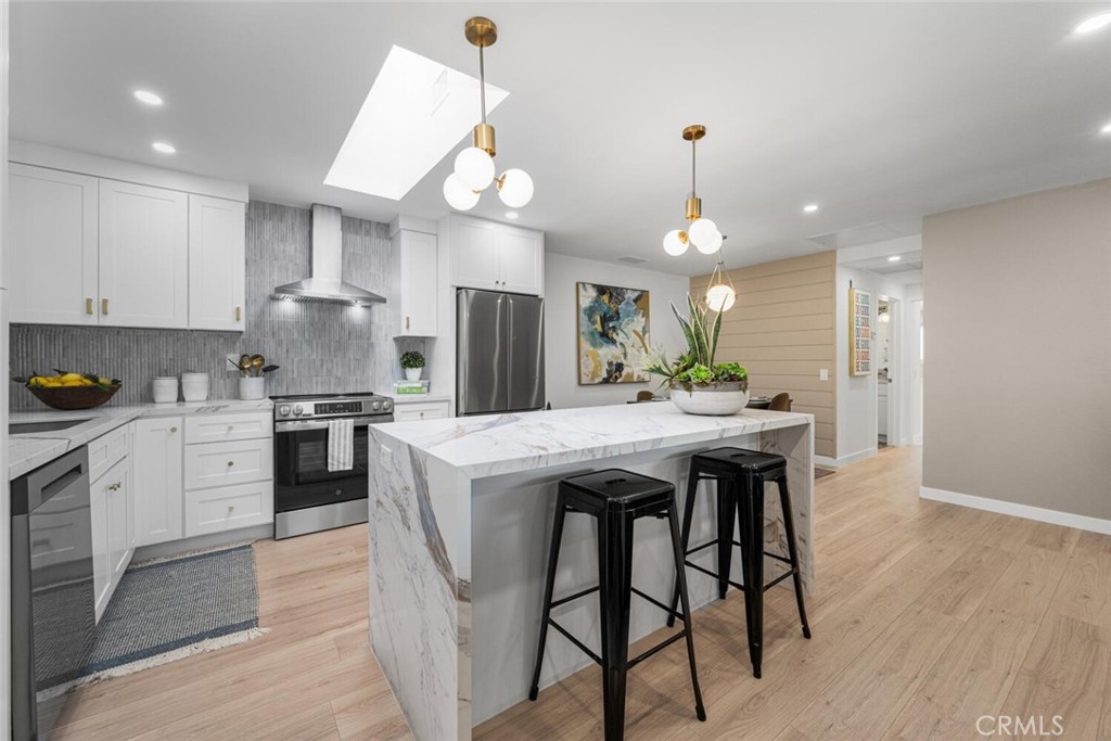 2338 Avenida Sevilla N