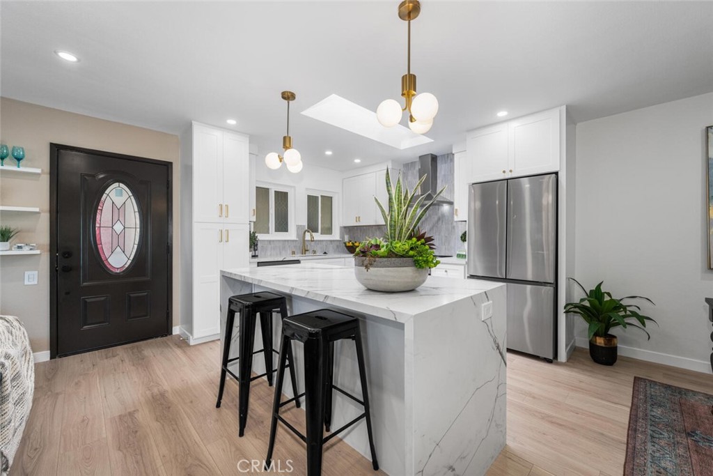 2338 Avenida Sevilla N