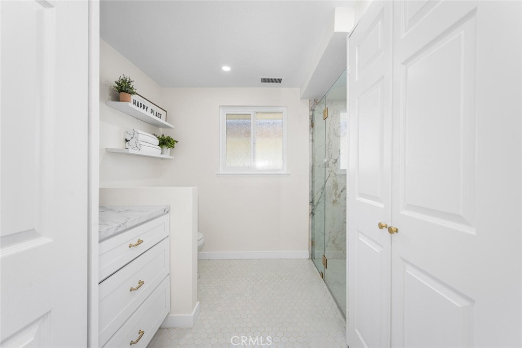 2338 Avenida Sevilla N