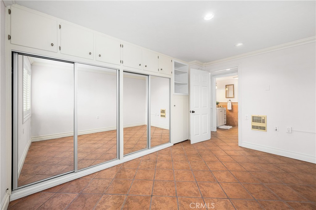 1920 McKinney Way 17A