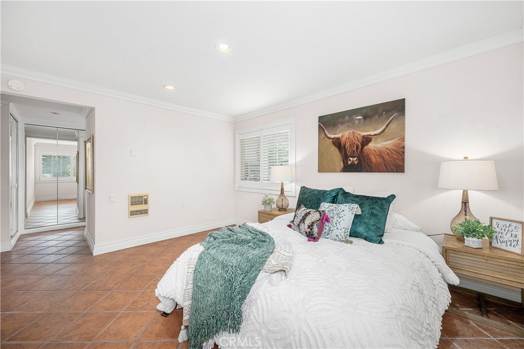 1920 McKinney Way 17A