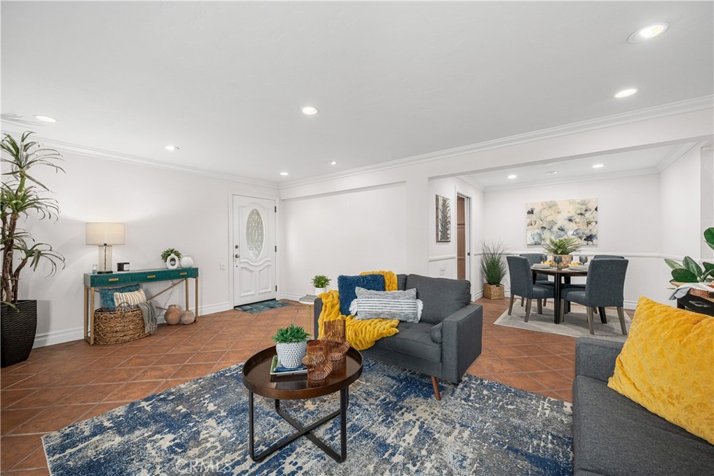 1920 McKinney Way 17A