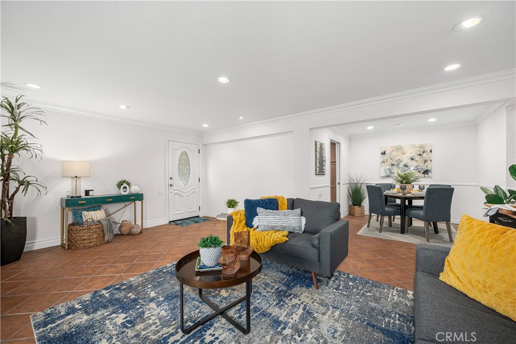 1920 McKinney Way 17A