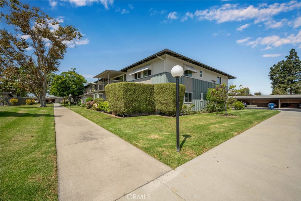 1920 McKinney Way 17A