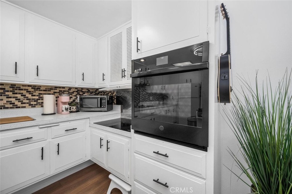 13721 Alderwood Lane 28C