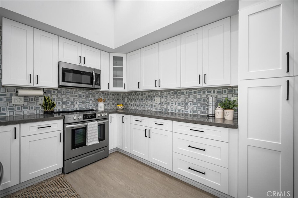 13160 Nassau Drive 211L