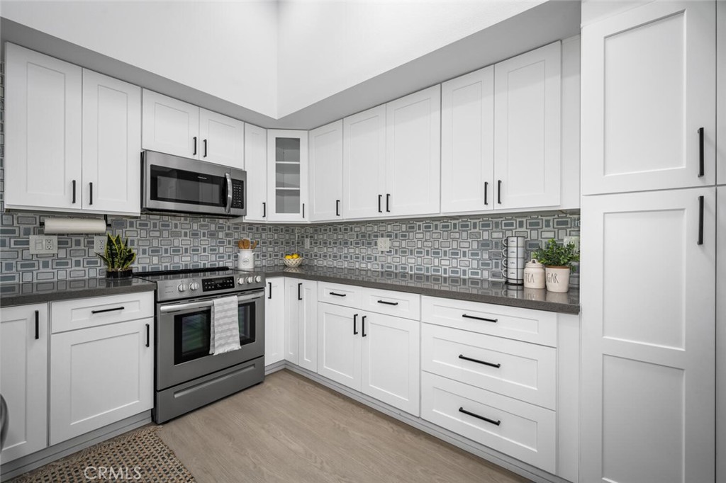 13160 Nassau Drive 211L