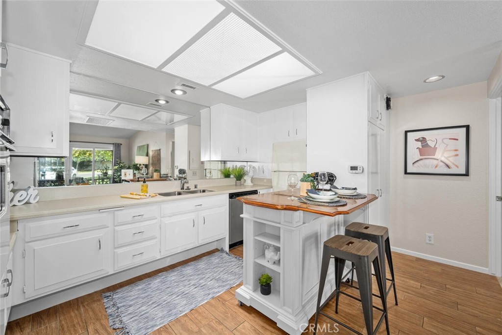 13061 Del Monte Drive 277L