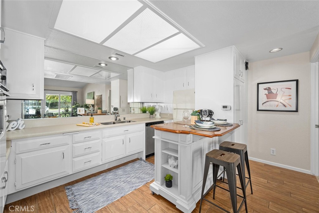 13061 Del Monte Drive 277L