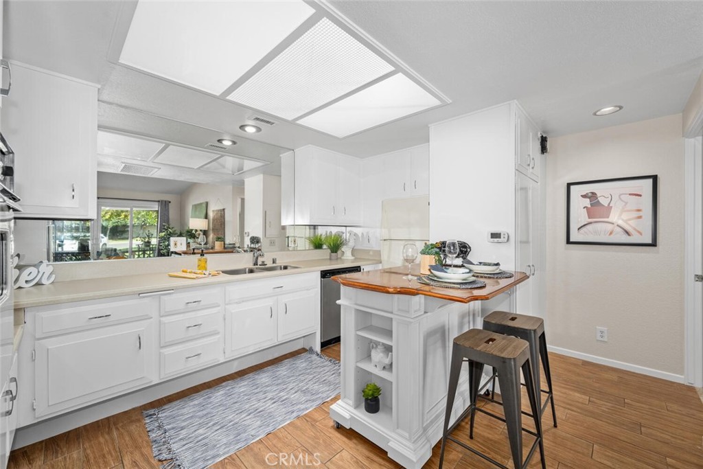 13061 Del Monte Drive 277L