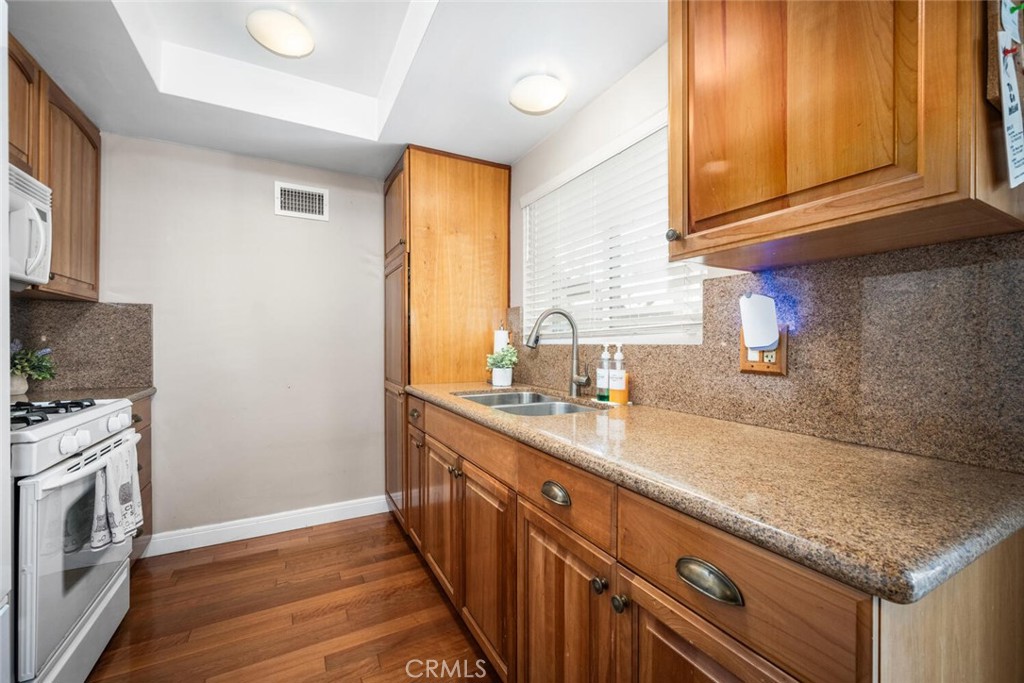 13902 Yorba Street 14A