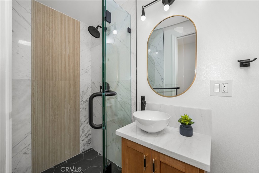 1641 Monterey Road 18E