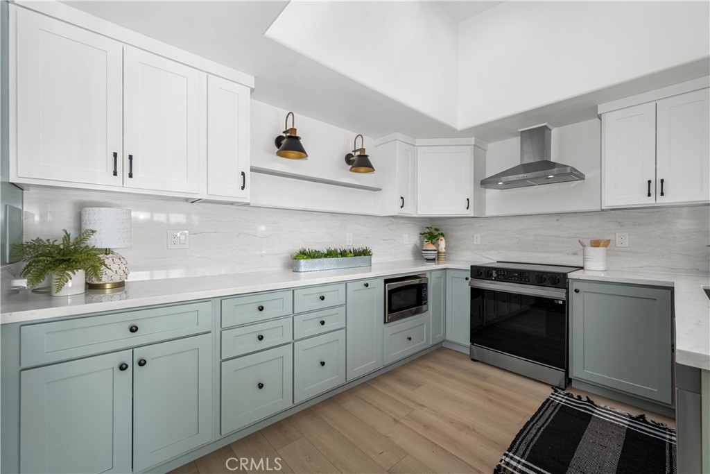 1641 Monterey Road 18E