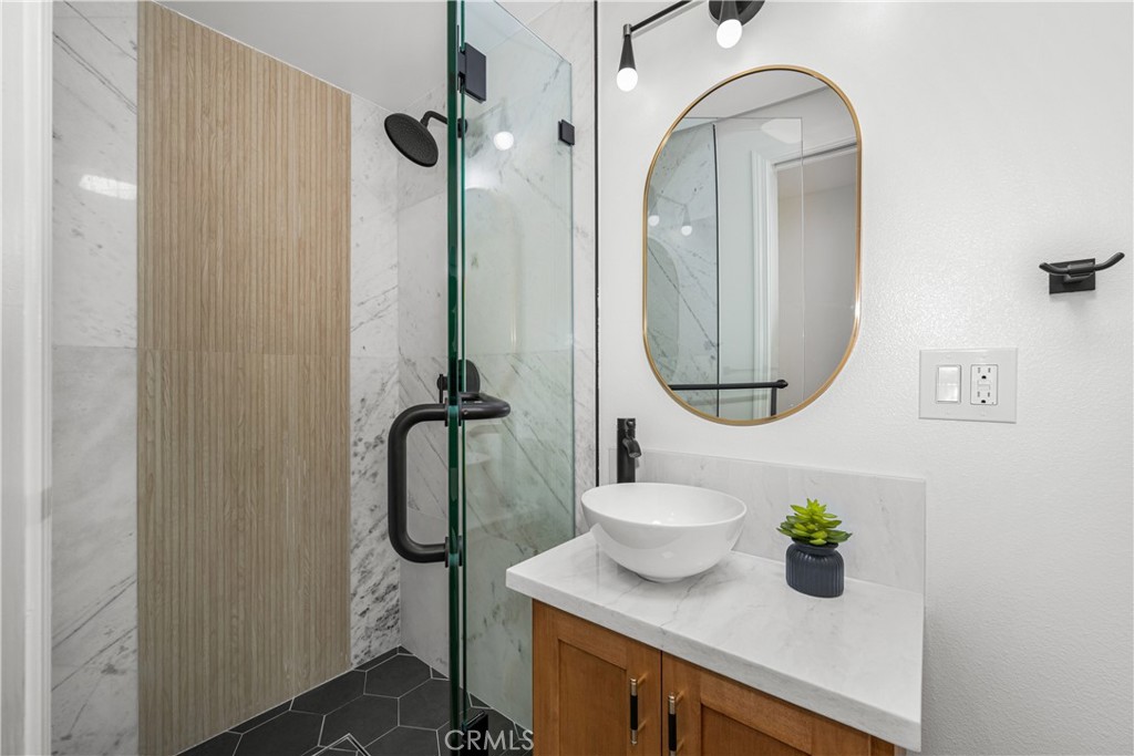 1641 Monterey Road 18E