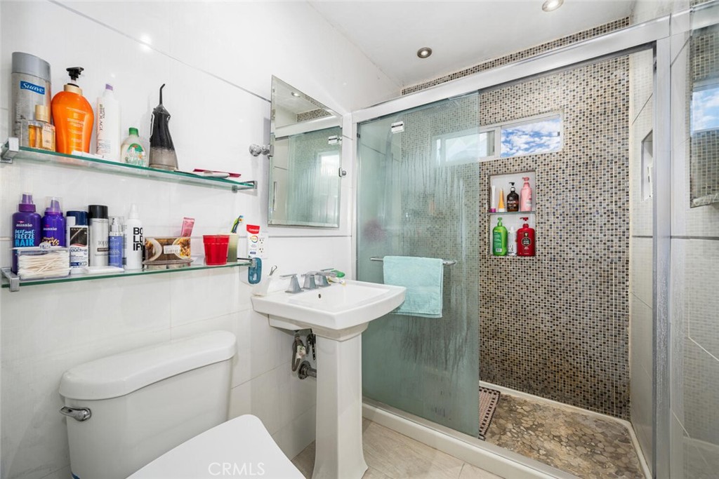 11721 Palmwood Drive