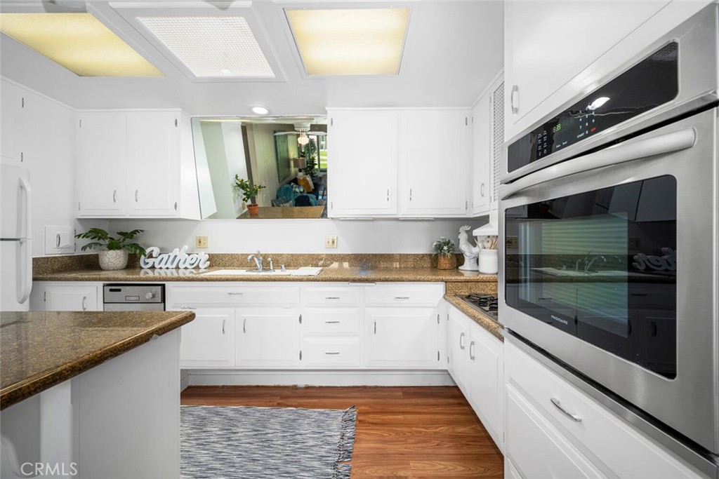 1240 Oakmont Road 52i