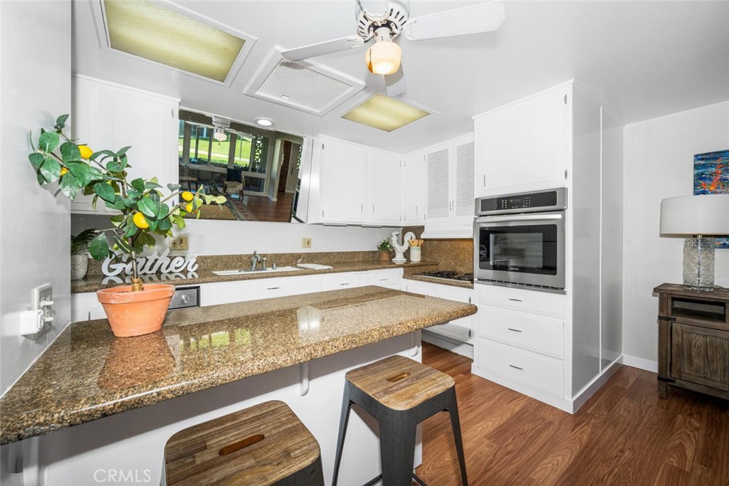 1240 Oakmont Road 52i