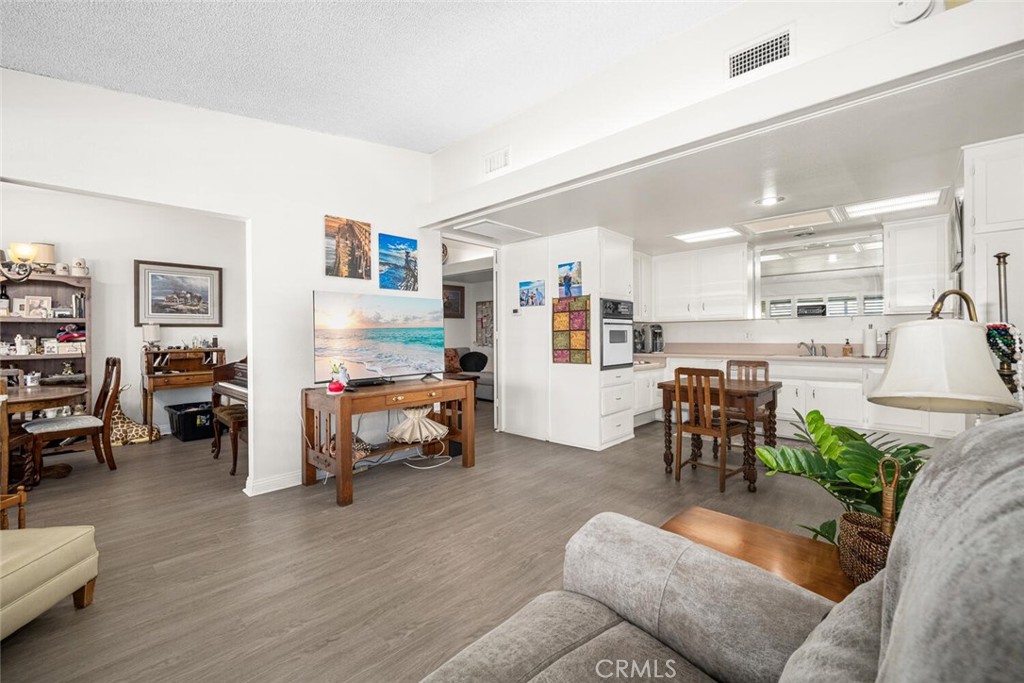 1201 Oakmont Road 196H