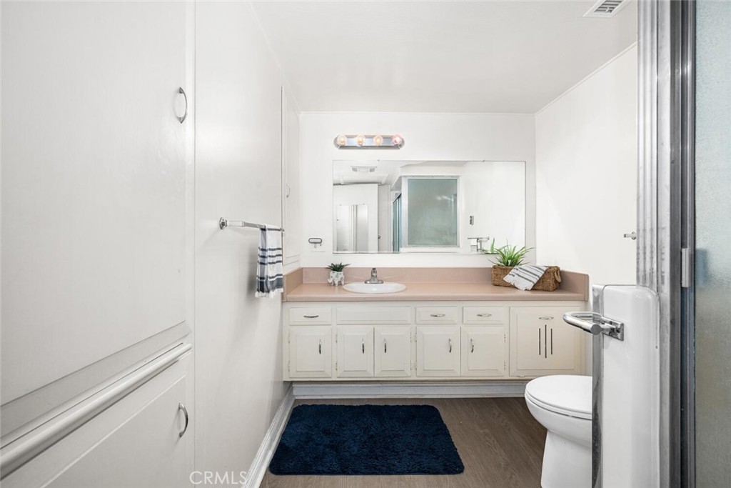 1201 Oakmont Road 196H