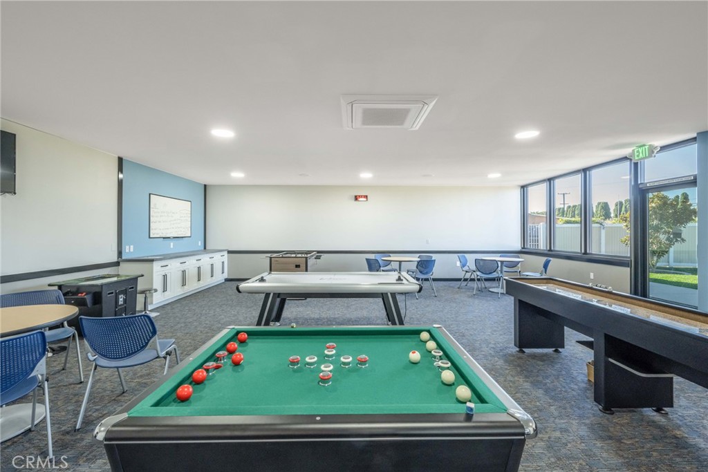 1301 Skokie Road NE 27H