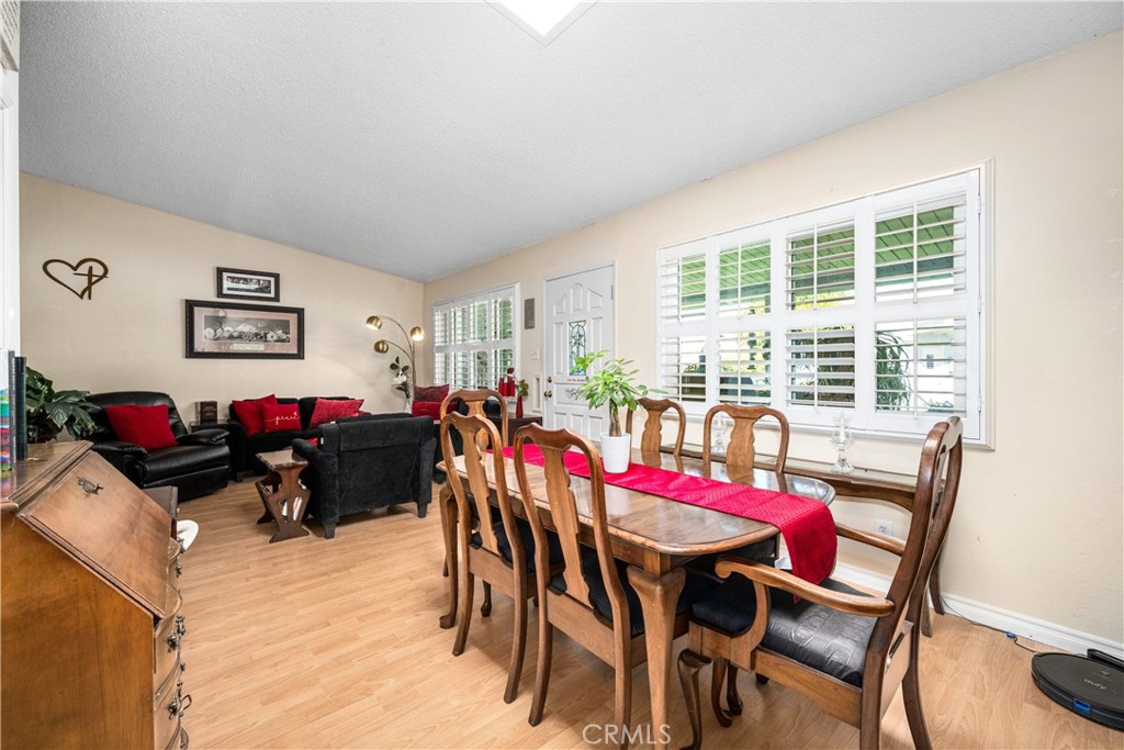 1301 Skokie Road NE 27H