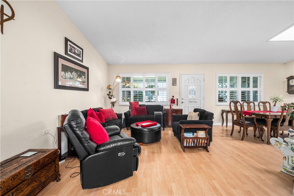 1301 Skokie Road NE 27H