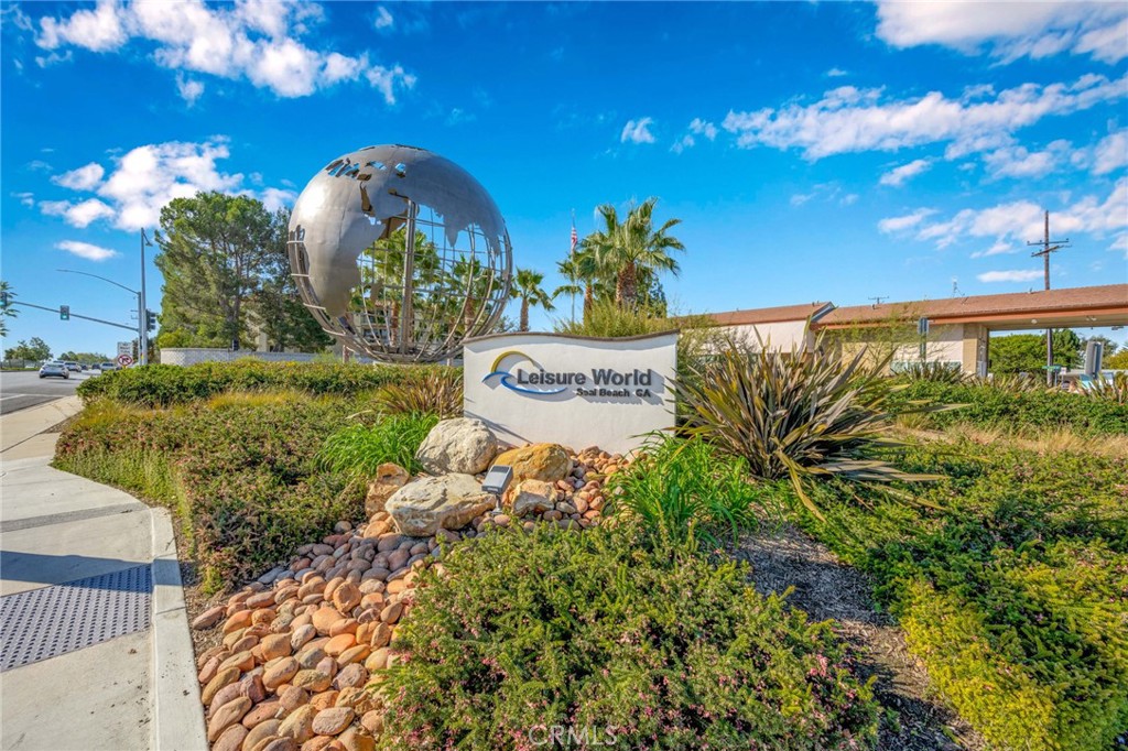 1502 Golden Rain Road 46J