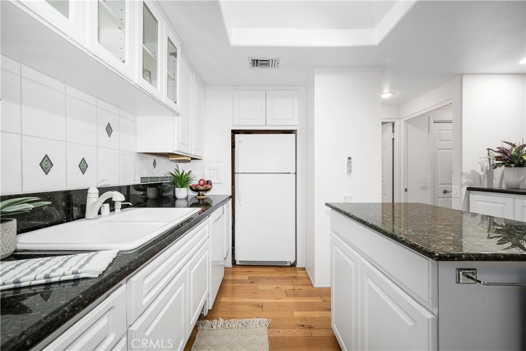 1320 Knollwood Road 42F