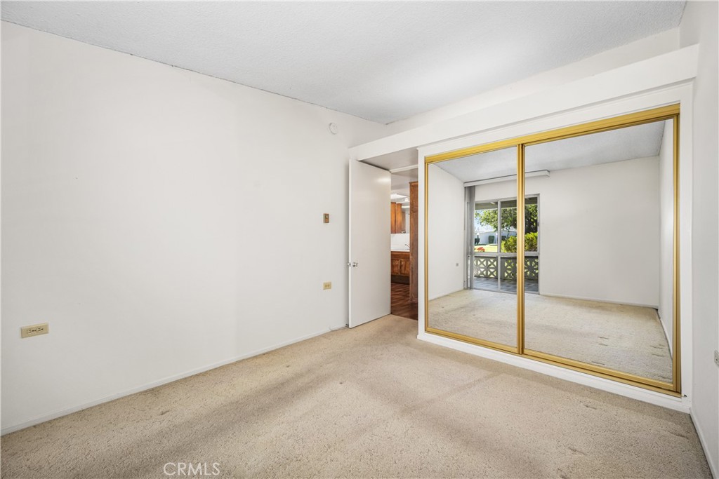 13751 St Andrews Drive 33j