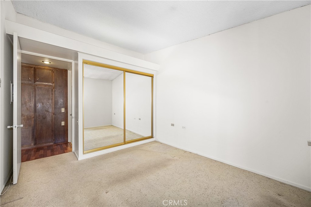 13751 St Andrews Drive 33j