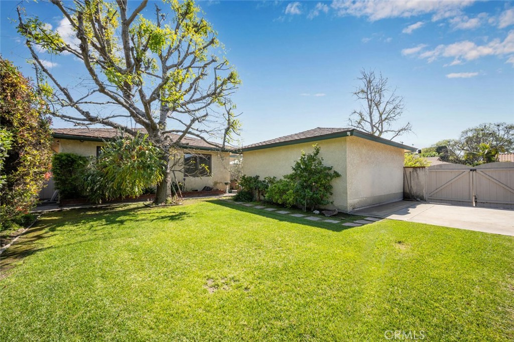10253 Hopeland
