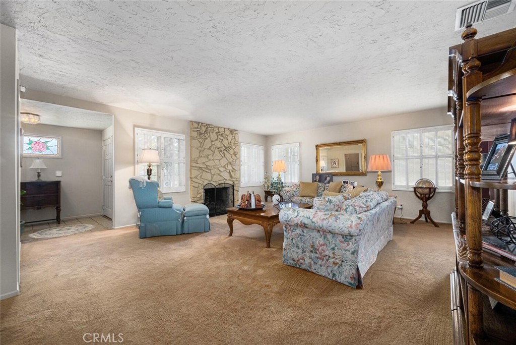10253 Hopeland