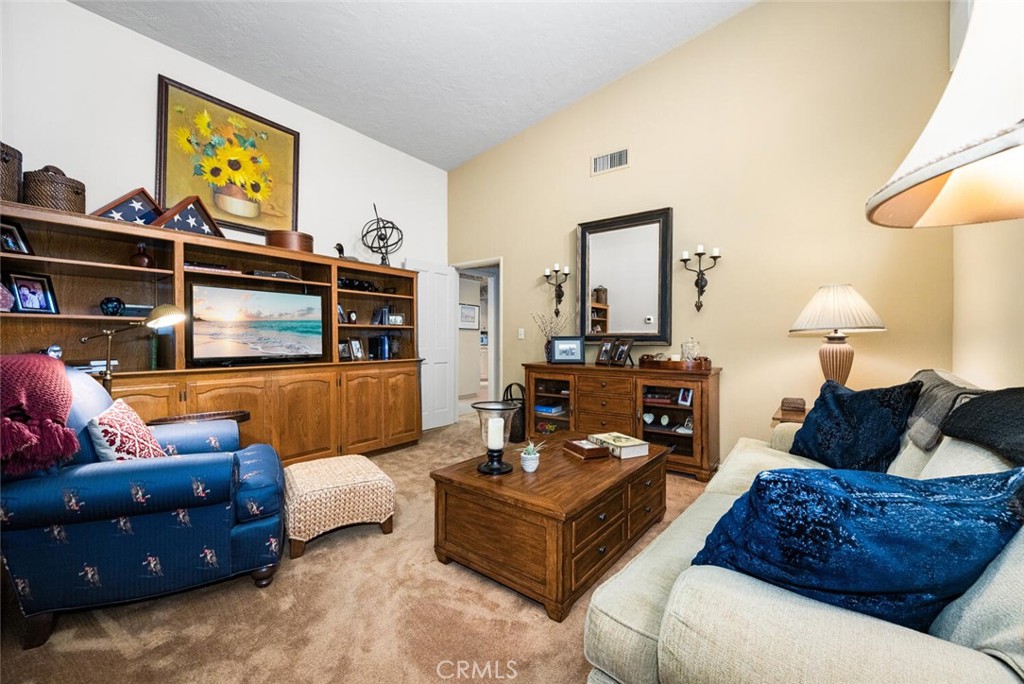 10253 Hopeland