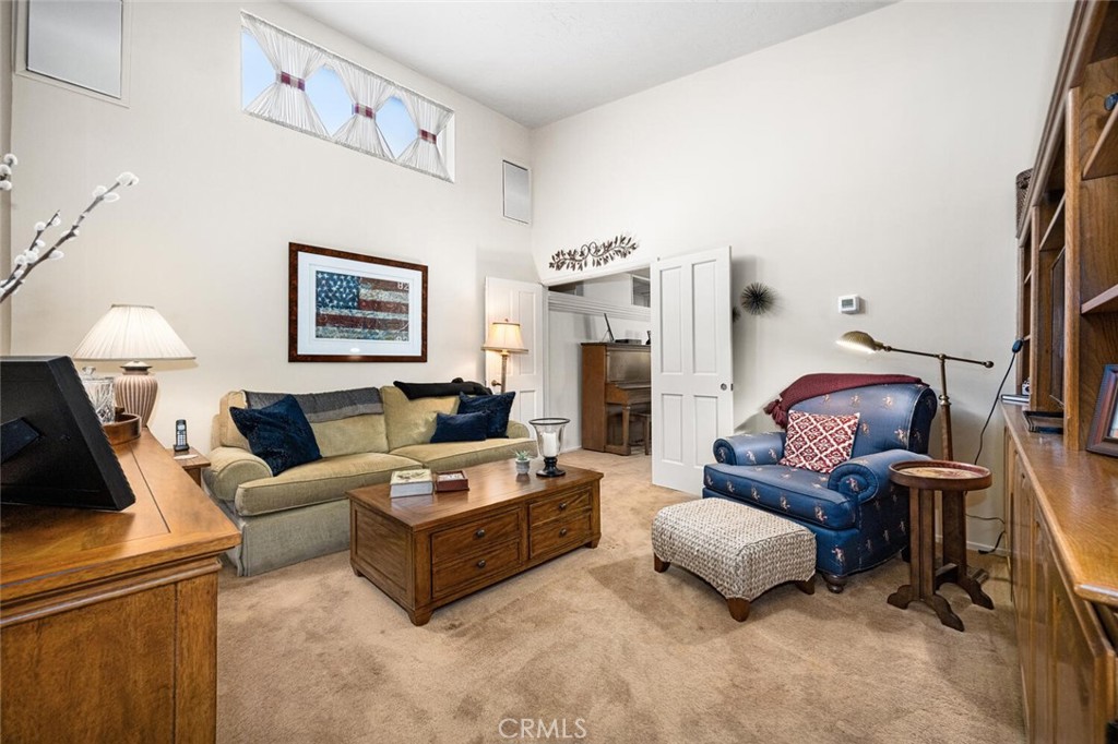 10253 Hopeland