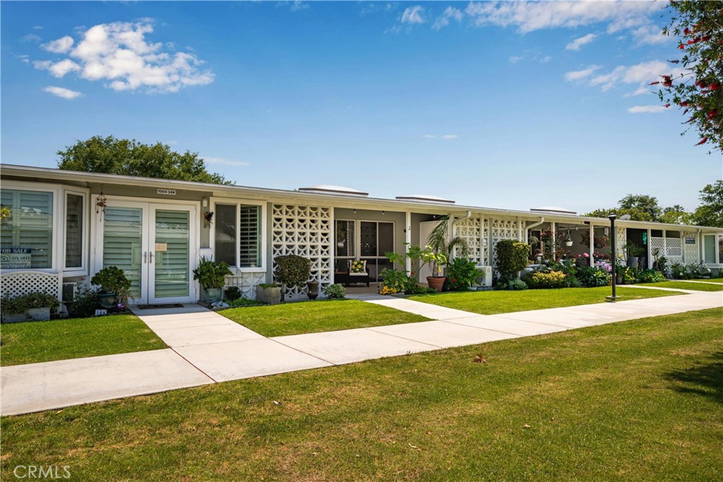 1564 Merion Way 34J