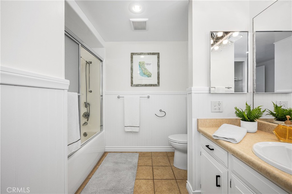 1841 McKinney Way 24G