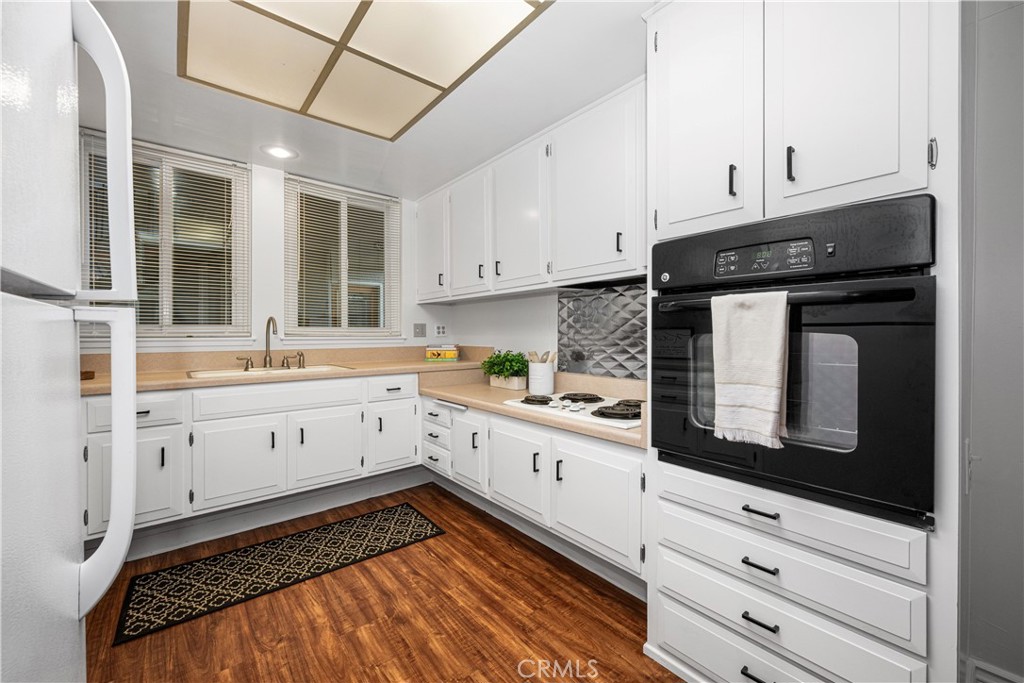 1841 McKinney Way 24G