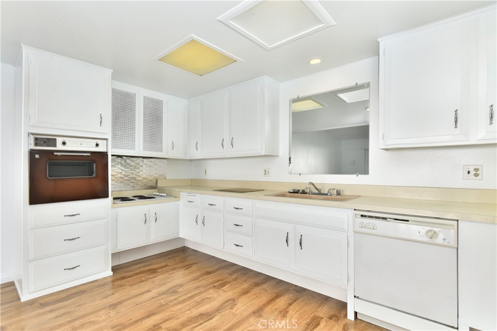 13741 Annandale Drive 18J
