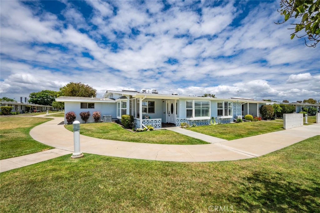 13721 Alderwood Lane 28F