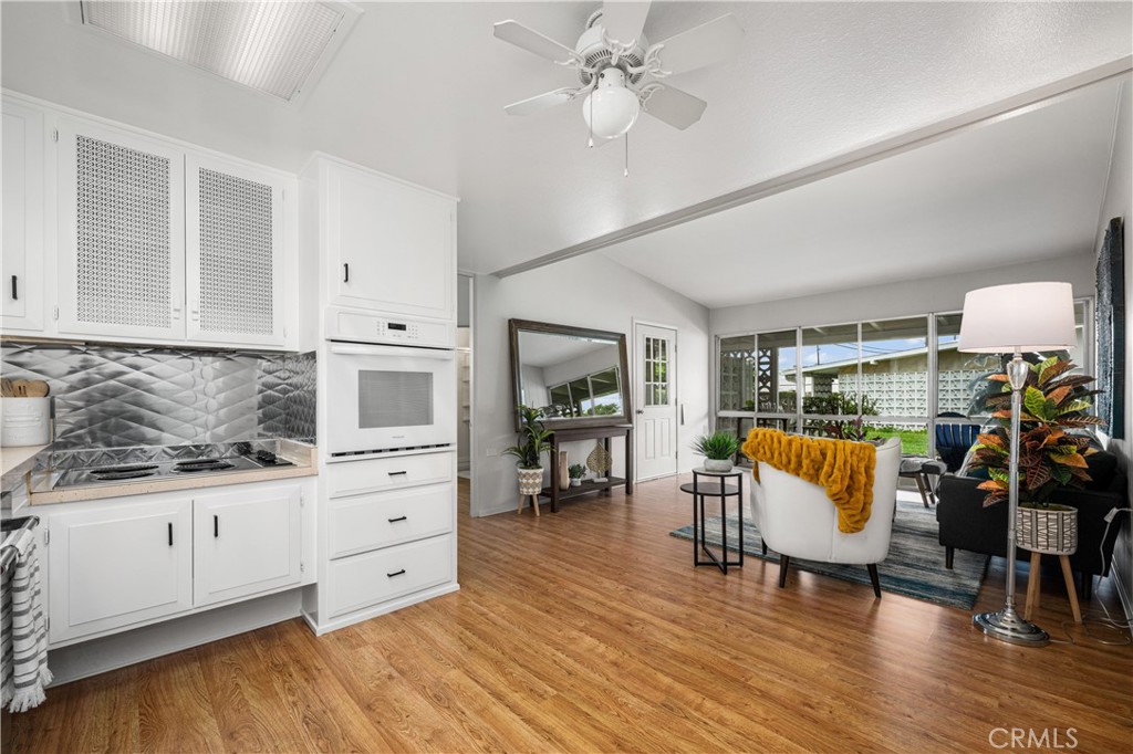 1562 Golden Rain Road NE 44G